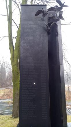 14 lat temu zawaliła się hala MTK. Zginęło 65 osób