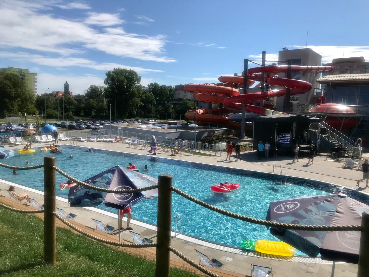 Przy Aquapark we Wrocławiu powstaje Aqua Beach Bar. Kiedy otwarcie? 