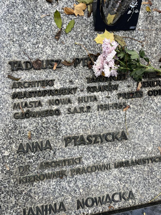 Groby architektów na krakowskich cmentarzach