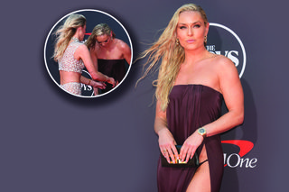 Legenda sportu pokazała za dużo! Lindsey Vonn zasłaniała majtki torebką. Miała wielki problem z kreacją