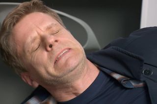 Na Wspólnej odc. 4059: Robert Tadeusiak (Dariusz Wnuk)