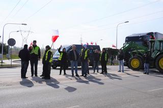 Protest rolników 21 marca na węźle Tatary w Lublinie