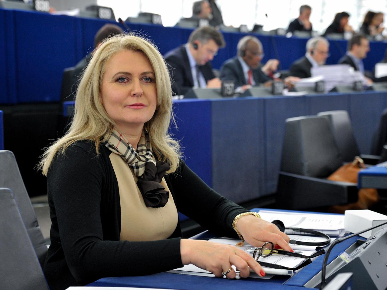 Europosłanka PO zataiła część dochodów? Bada to prokuratura