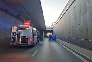 Młody mężczyzna spadł do tunelu W-Z, rozjechała go taksówka. Horror w centrum Łodzi