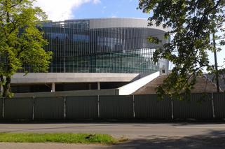 Budowa hali widowiskowo-sportowej Gliwice. Trwają prace wykończeniowe[WIDEO]