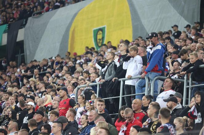 Kibice na meczu Górnik Zabrze - GKS Katowice w sobotę 21 września