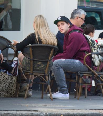 Brooklyn Beckham z tajemniczą blondynką