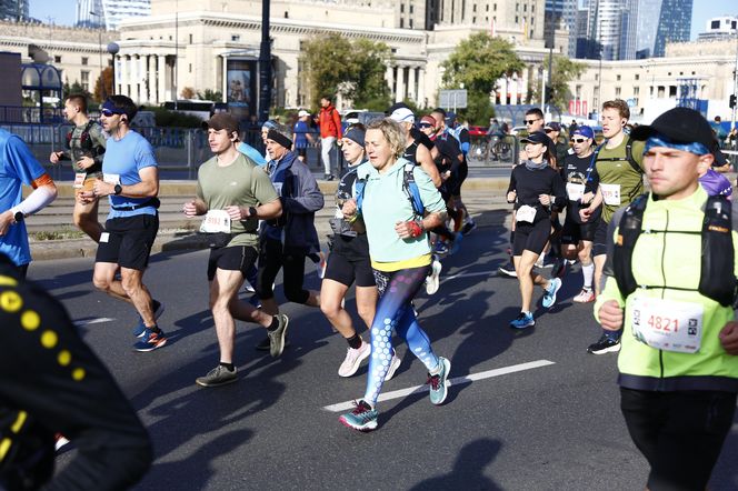 Uczestnicy 46. edycji Nationale-Nederlanden Maratonu Warszawskiego