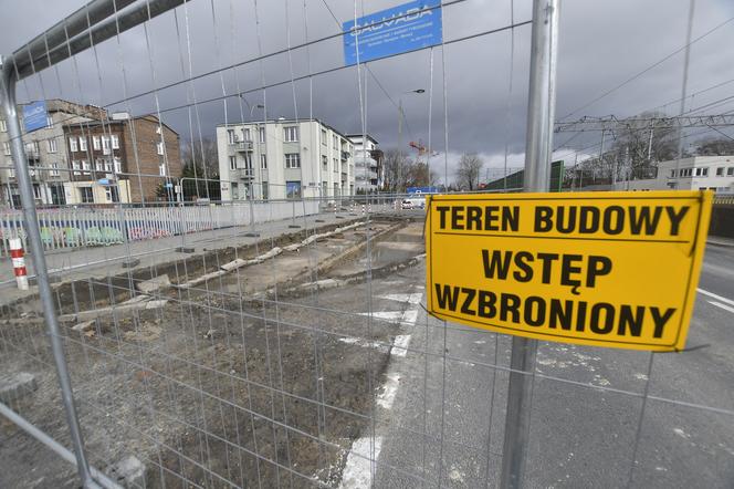 Zaczął się remont wiaduktu nad Globusową. Sprawdź utrudnienia 