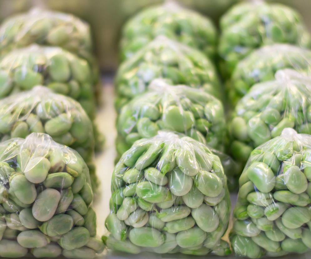 Kochasz bób, ale boisz się wzdęć i gazów? Proste triki pozwolą uniknąć dolegliwości