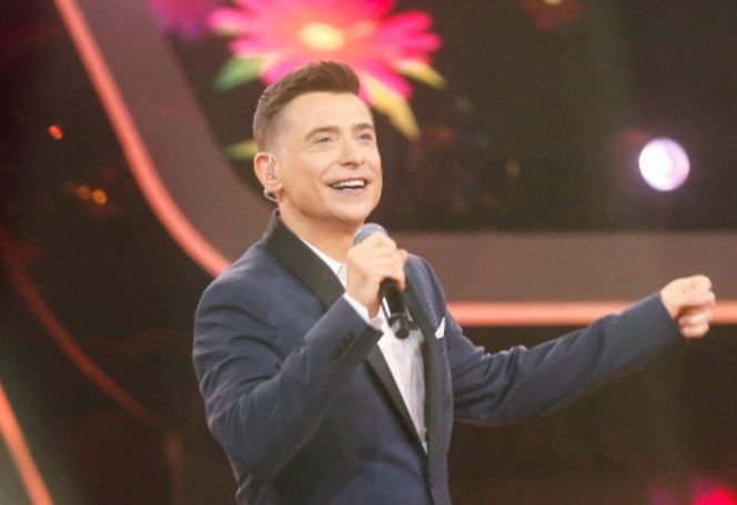 Aktor Kacper Kuszewski część swojej młodości spędził w Bydgoszczy, gdzie uczył się w szkole muzycznej im. Artura Rubinsteina. 