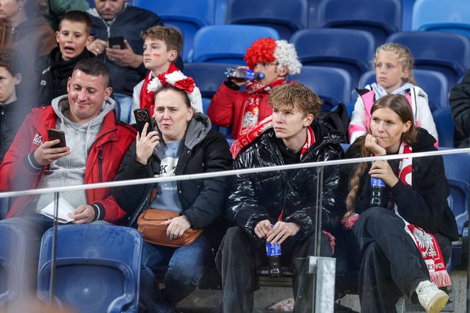 Kibice na meczu Polska -Nowa Zelandia na Stadionie Śląskim