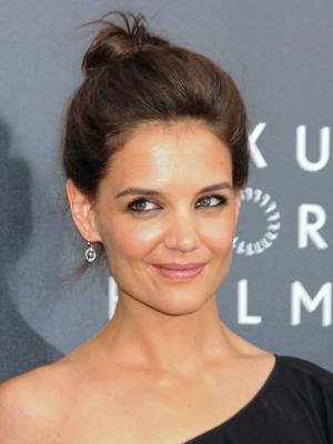 Fryzury na sylwestra 2014. Zainspiruj się stylem gwiazd!