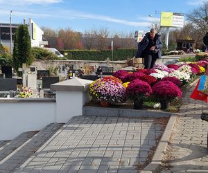 Przygotowania do Wszystkich Świętych Zamość