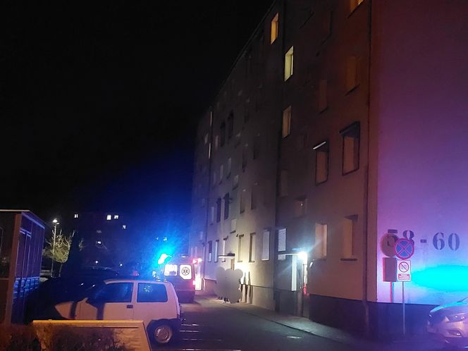 W Kościanie kobieta wypadła z okna.
