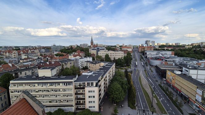 Olsztyn z lotu ptaka. Tak wygląda miasto z wieży ratuszowej