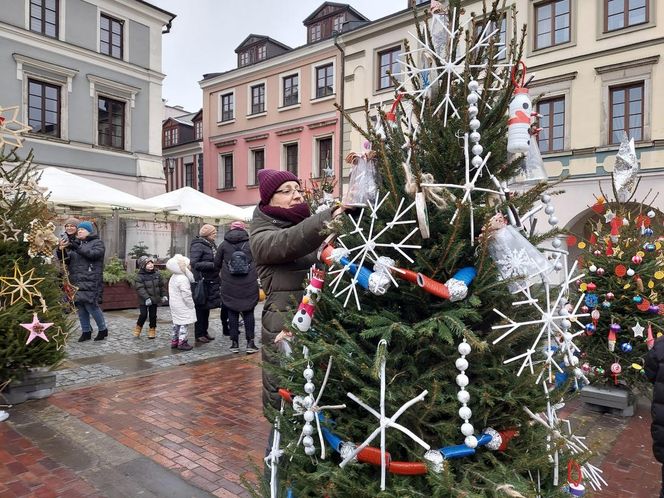  Zamojskie przedszkola i szkoły dekorowały choinki