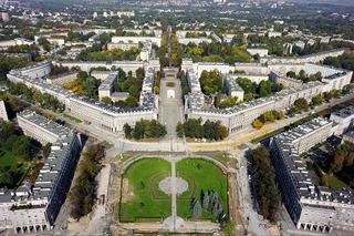 Plac Centralny w czasie remontu - wrzesień 2014. Fot. Piotr Tomaszewski, źródło - Wikipedia.