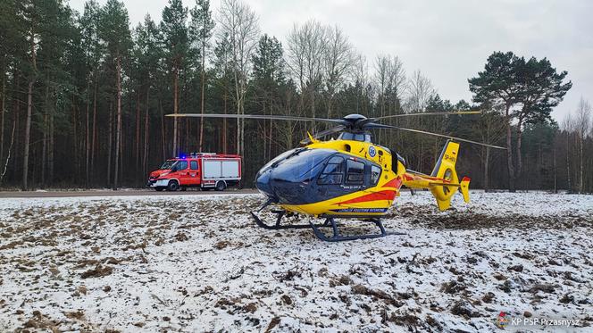 Makabryczny wypadek zniszczył życie 19-latka z Przasnysza! Czekał na pomoc 8 godzin, teraz znowu musi się uzbroić w cierpliwość [ZDJĘCIA]