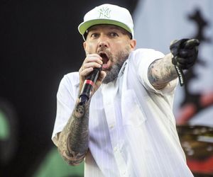Fred Durst z Limp Bizkit pomylony z... mordercą! Koszmarna pomyłka agencji prasowej