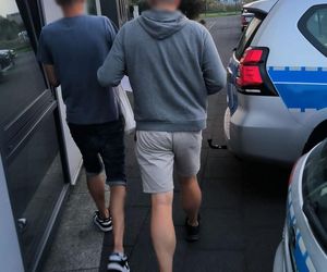 Gdańsk. Złodziej mitsubishi sam zwrócił pojazd policjantom. Powiedział, że gryzło go sumienie [ZDJĘCIA]