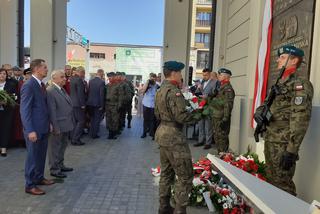 Odsłonięcie tablicy upamiętniającej 100-lecie Cudu nad Wisłą