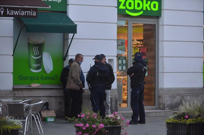 Więcej patroli na Nowym Świecie