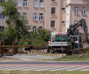 Tragiczny wypadek na placu budowy w Bydgoszczy! Operator koparki był pijany 