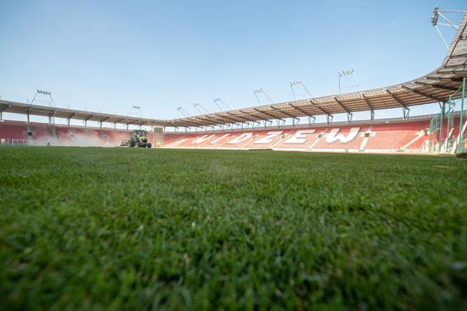 Nowa murawa na stadionie Widzewa