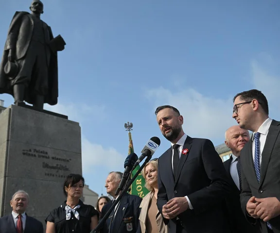 Apel szefa MON. Chodzi o wychowanie patriotyczne