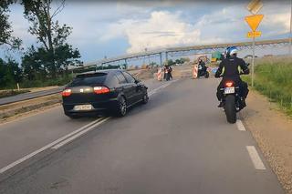 Pijany kierowca wjechał w kolumnę motocyklistów. Zatrzymany po pościgu