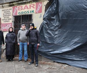  „Warunek cudu” przedstawia drejdel, czyli żydowski bączek do gry podczas święta Chanuki