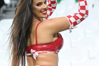 Ivana Knoll w skromnym bikini