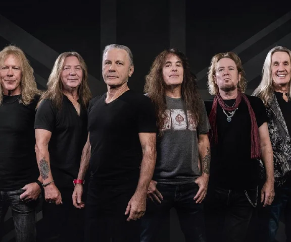 Menedżer Iron Maiden zwrócił się do fanów w sprawie korzystania z komórek na koncertach
