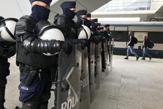 Kraków. Posypały się mandaty po meczu Wisła-Legia. Kibiców pilnowało 500 policjantów