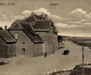 Dworce kolejowe na Warmii i Mazurach na starych zdjęciach. Tak wyglądały dawniej