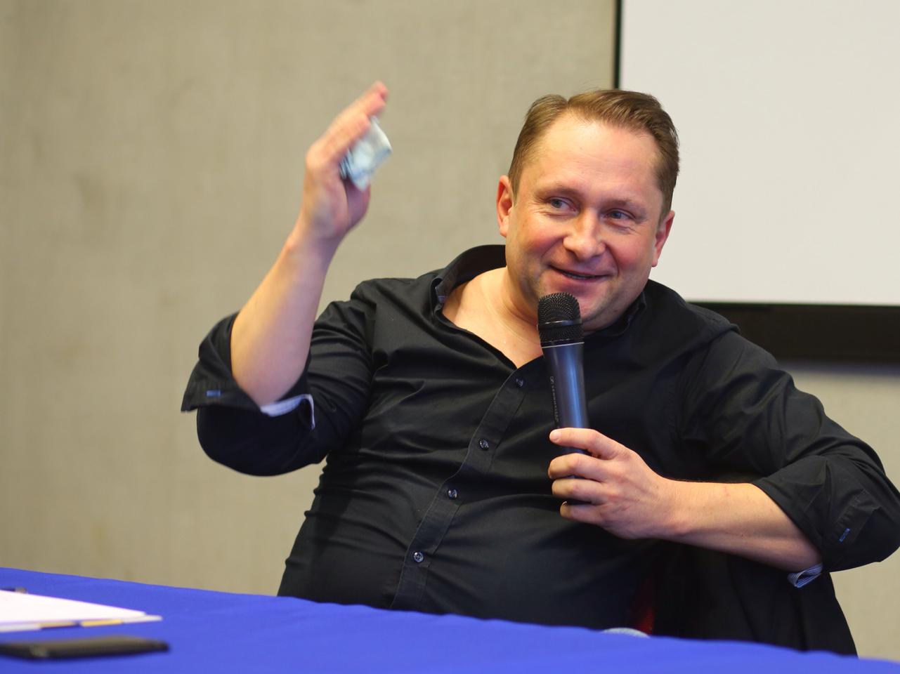 DURCZOK ZRZUCIŁ 10 KILOGRAMÓW, WRACA DO TELEWIZJI?
