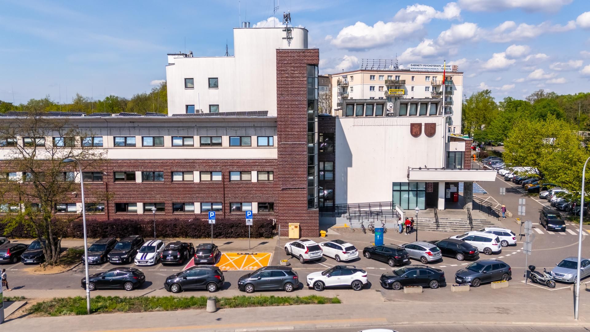 Ratusz dzielnicy Białołęka w Warszawie