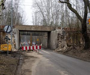 W Bytomiu zamknięty zostanie wiadukt nad Dąbrową Miejską. Trwa przebudowa 