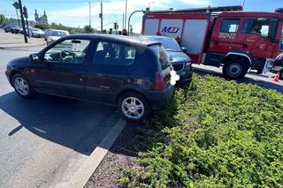Zderzenie na rondzie Grunwaldzkim w Krakowie. Na miejscu interweniowały służby 