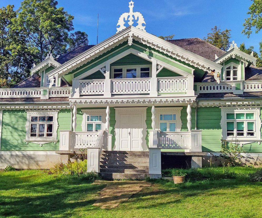 Małe Zakopane w woj. podlaskim. Tu zamiast na Giewont z aparatem poluje się na żubra