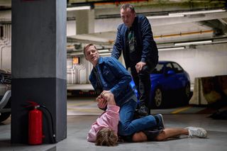 Na Wspólnej odc. 3939. Sławek (Mariusz Słupiński), Robert Tadeusiak (Dariusz Wnuk), Oskar (Mateusz Baranowski) - syn Patrycji