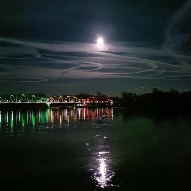 Robert z Torunia to pasjonat fotografii. Jego dzieła można obejrzeć m.in. w Empiku