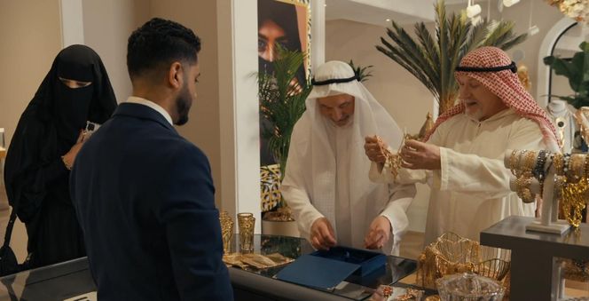 Barwy szczęścia odc. 3218. Andrzej (Leon Charewicz), Antoni Kiryłło (Cezary Nowak), Celina (Orina Krajewska)