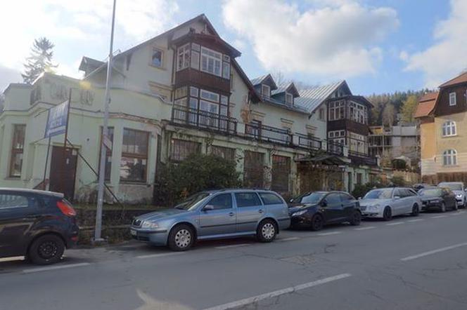Opuszczony dom wczasowy w Karpaczu