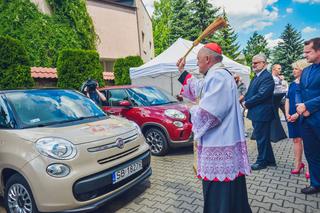 Papież Franciszek będzie jeździł Fiatem podczas Światowych Dni Młodzieży. FCA oficjalnym partnerem