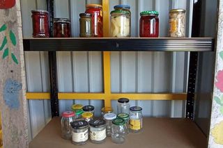 Bank Słoików w Trojanach