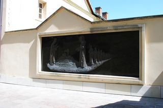 Ten klasztor pod Krakowem przez lata był zamkniętą pustelnią, teraz to podwójne sanktuarium. Mieszka w nim 700 nietoperzy