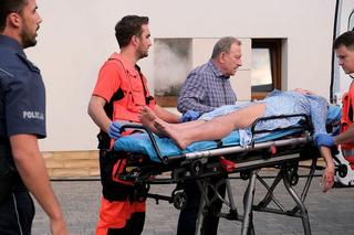 M jak miłość odc. 1763. Jagoda (Katarzyna Kołeczek), Staszek (Sławomir Holland), Rafał (Jakub Kucner)