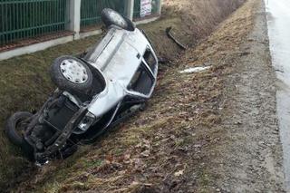 Podkarpacie: Ślisko na drogach o poranku. Mnóstwo kolizji i niebezpieczne dachowanie [ZDJĘCIE]